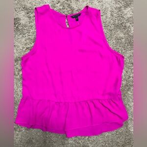 NWT Banana Republic Fuschia Sleeveless Peplum Top